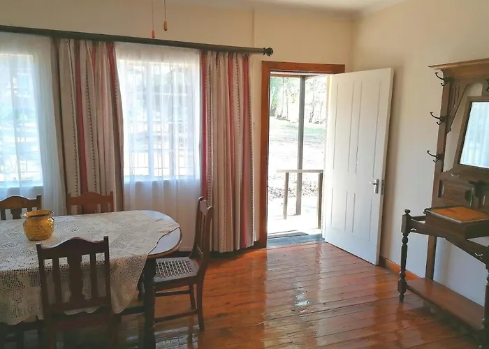 Fairbairn Guest Farm